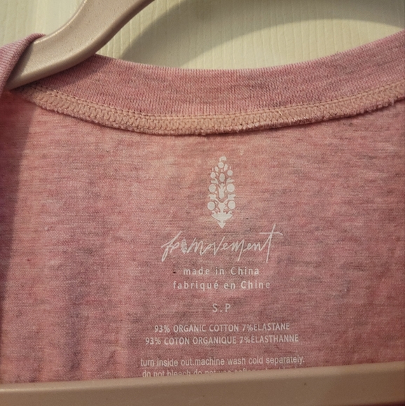 NWT Free People FP Movement Twist and Shout Tee, S, Half Court Pink Heat… - Picture 4 of 8